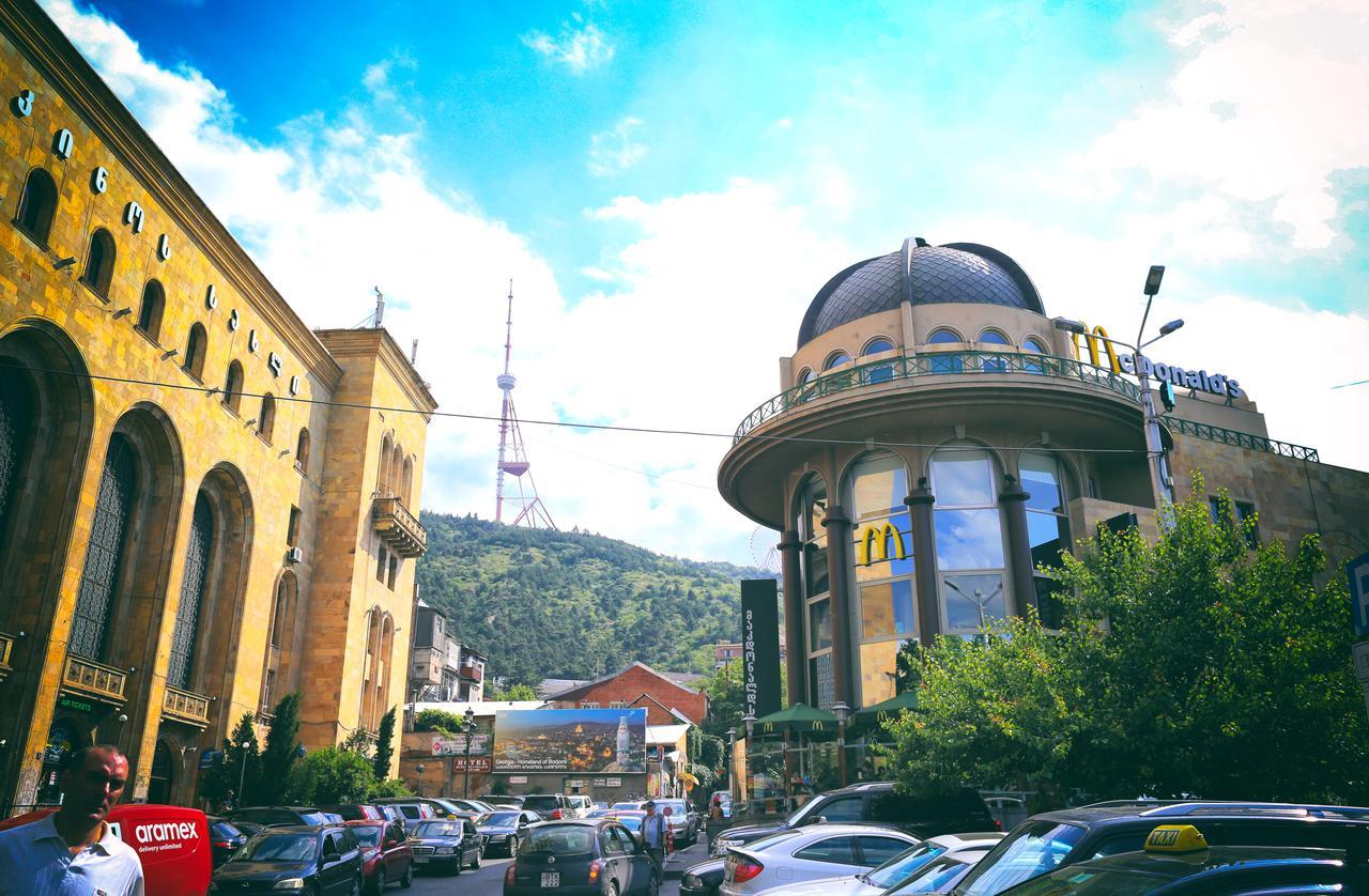 Guest House Kakabadzeebi 9 Tbilisi Exterior foto